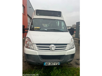 Микроавтобус IVECO Daily