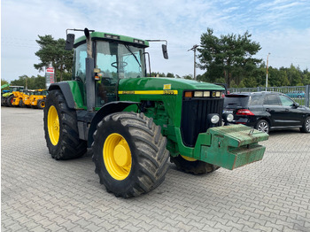 Трактор JOHN DEERE 8400