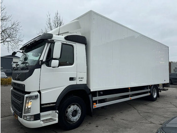 Грузовик с закрытым кузовом VOLVO FM 330