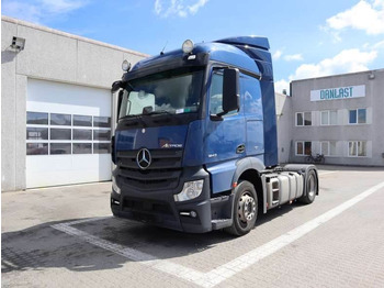 Тягач MERCEDES-BENZ Actros 1843