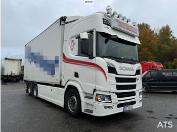 Грузовик с закрытым кузовом SCANIA R 500