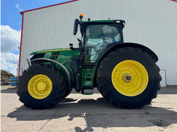 Трактор JOHN DEERE 6215R