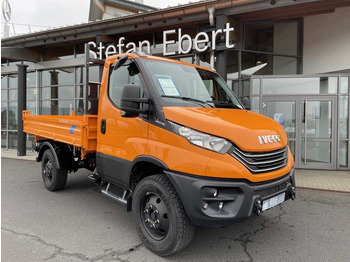 Малотоннажный самосвал IVECO Daily 70s18