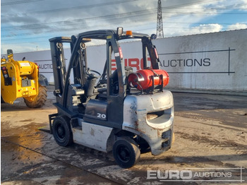 Вилочный погрузчик 2016 UniCarriers U1D2A20LH Gas Forklift, 3 Stage Free Lift Mast, Side Shift, Forks: фото 3