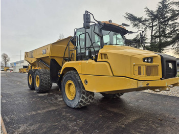 Сочленённый самосвал CATERPILLAR 730