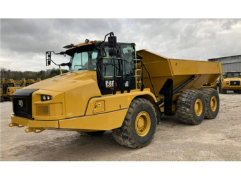 Сочленённый самосвал CATERPILLAR 730