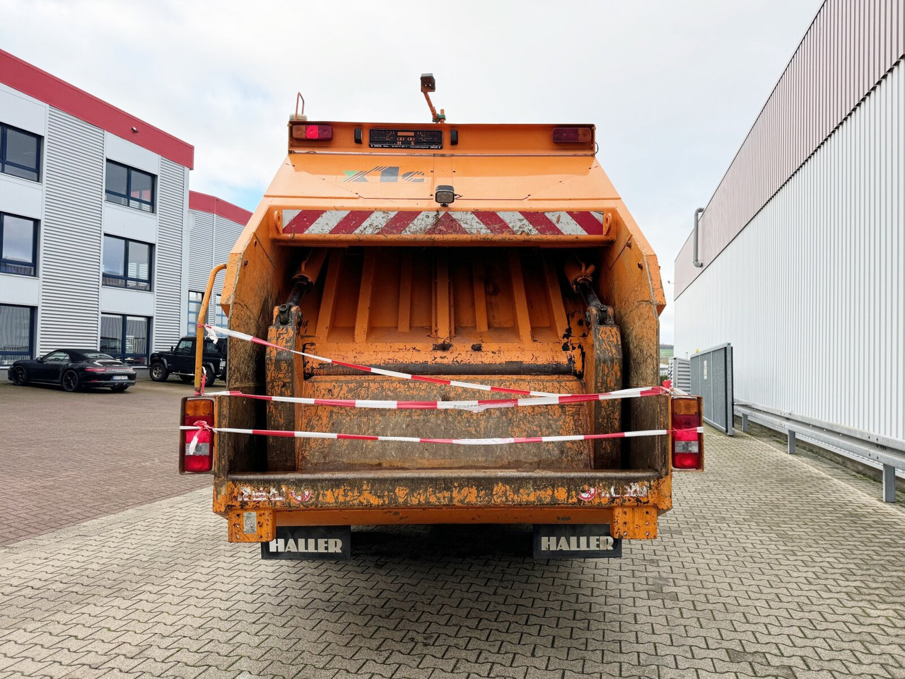 Mercedes-Benz Econic 2633 LL 6x2/4 NLA Econic 2633 LL 6x2/4 NLA, EEV, Lenkachse, Haller Aufbau лизинг Mercedes-Benz Econic 2633 LL 6x2/4 NLA Econic 2633 LL 6x2/4 NLA, EEV, Lenkachse, Haller Aufbau: фото 12