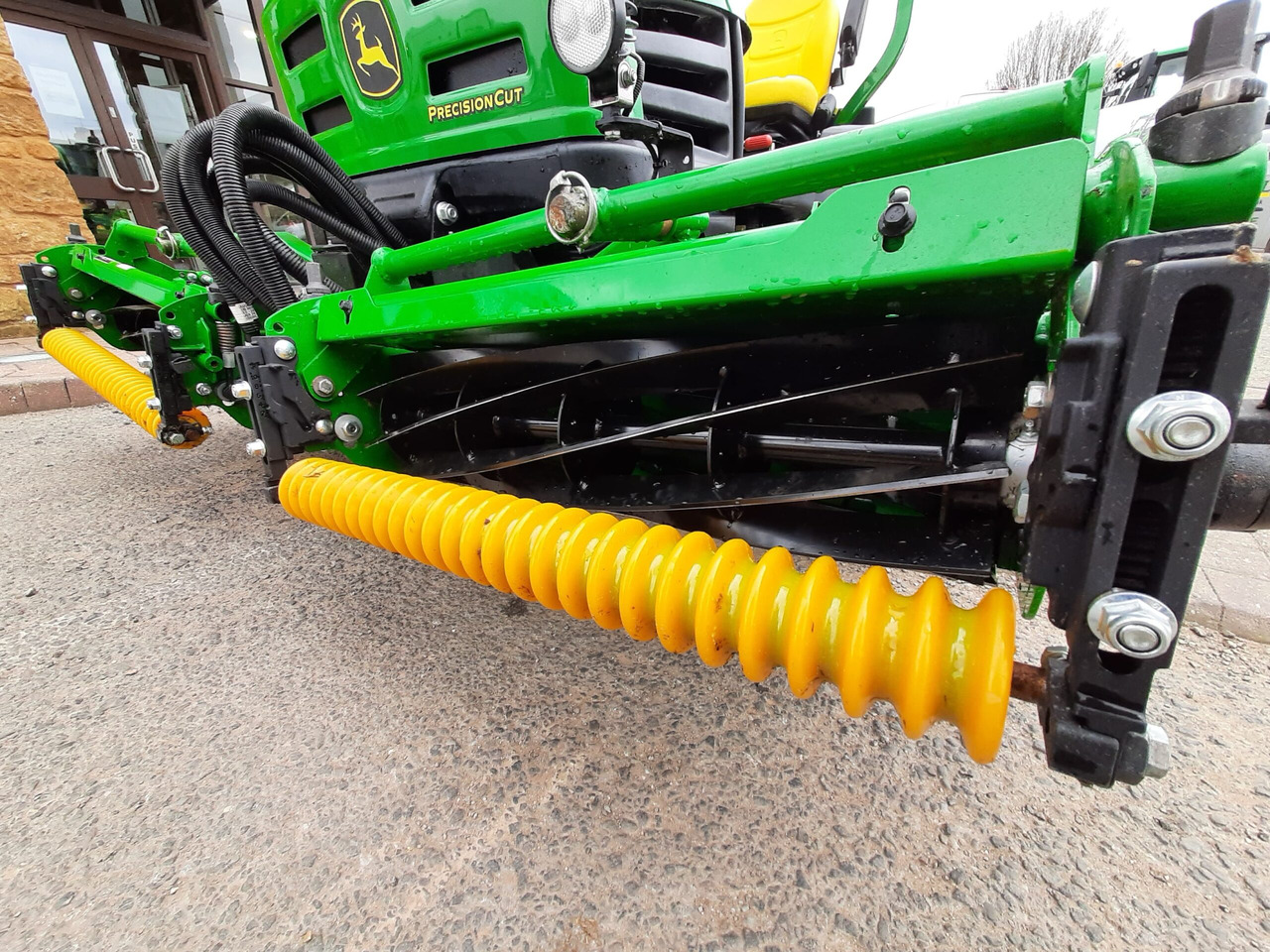 Газонокосилка John Deere 2653B utility triple mower: фото 8