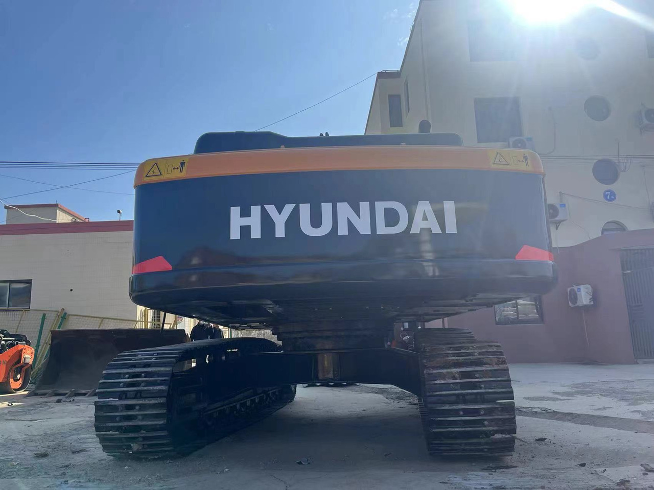 Гусеничный экскаватор Hyundai R305LC-9T: фото 9