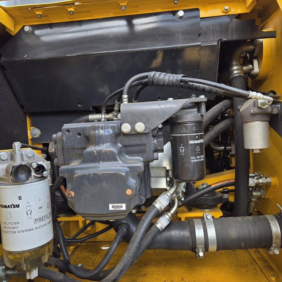 Гусеничный экскаватор Komatsu PC200-8MO: фото 12