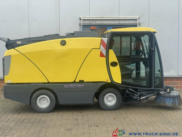 Подметально-уборочная машина Schmidt Johnston Bucher Sweeper CX 201 Kehren + Sprühen Klima: фото 7