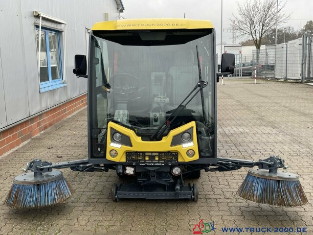 Подметально-уборочная машина Schmidt Johnston Bucher Sweeper CX 201 Kehren + Sprühen Klima: фото 13