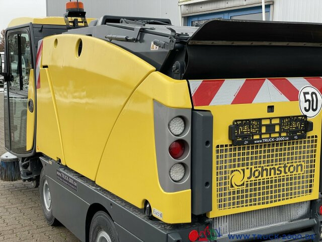 Подметально-уборочная машина Schmidt Johnston Bucher Sweeper CX 201 Kehren + Sprühen Klima: фото 12