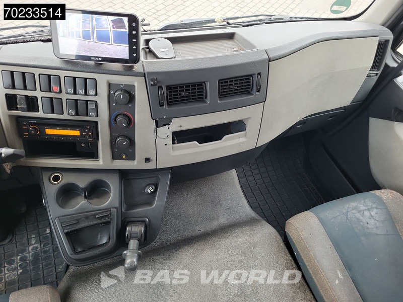 Грузовик с закрытым кузовом Volvo FL 210 4X2 12t NL-Truck Ladebordwand Automatic Euro 6: фото 17