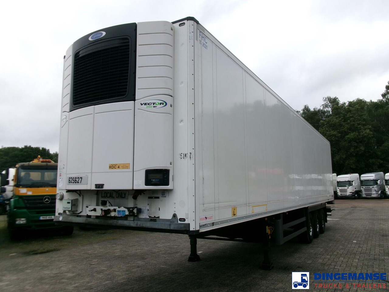 Полуприцеп-рефрижератор для транспортировки топлива Schmitz Frigo trailer + Carrier Vector 1950 MT: фото 1