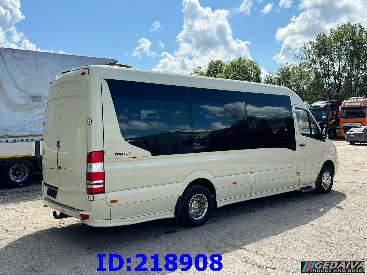 Туристический автобус MERCEDES-BENZ Sprinter 519 VIP 18-Place Prostyle Euro5: фото 6