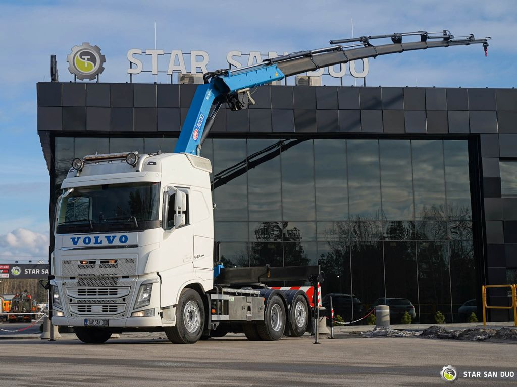 Тягач Volvo FH 550 6x2 HMF 3220 K-8 CRANE WINCH EURO 6 !: фото 1