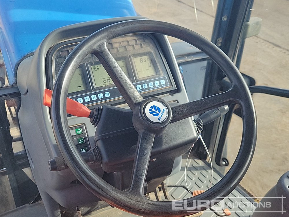 Трактор New Holland TS110: фото 41