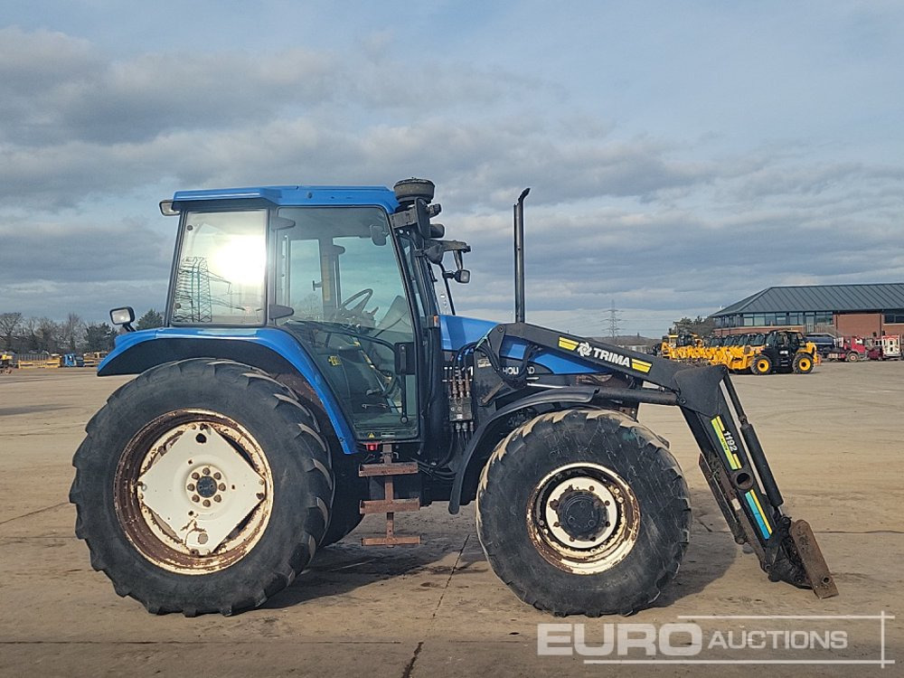 Трактор New Holland TS110: фото 6